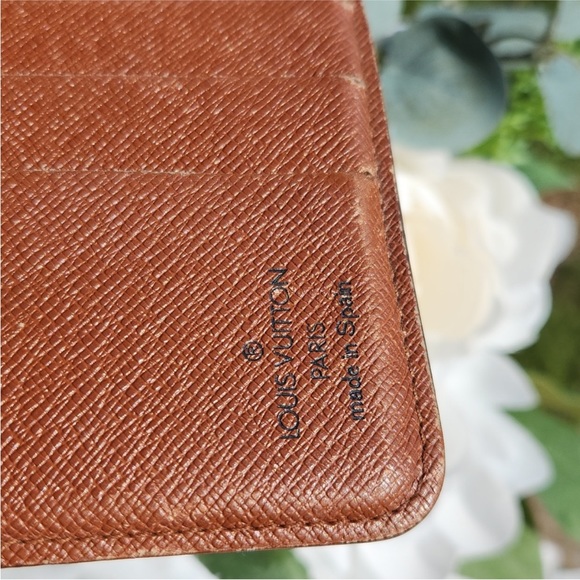 AUTHENTIC Louis Vuitton Monogram Bifold Zippy Wallet - Picture 10 of 16